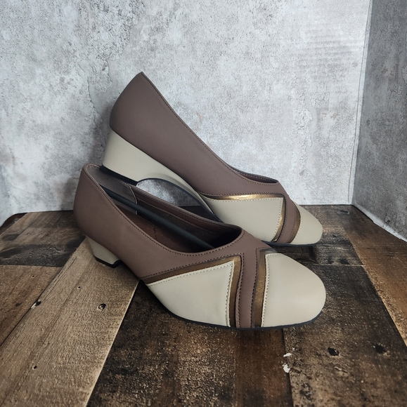 Beacon Shoes - Beacon Comfort Well Women's Wedge Pump Heels, Beige 9M